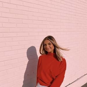 Meet your Posher, Hannah